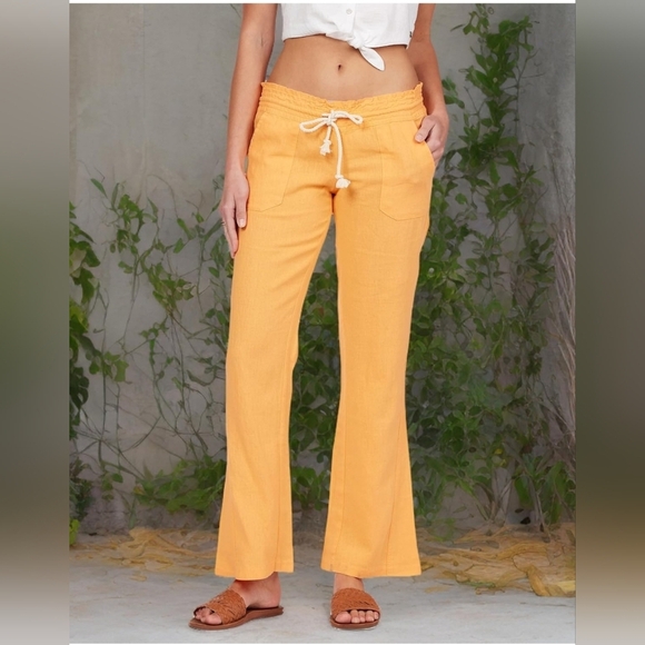 Roxy Women's Oceanside Pant Salmon Buff Exc Women's Size Small NWOT - Picture 1 of 16